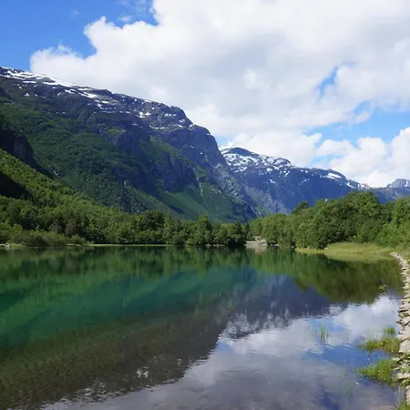 Leilighet Hyt Med 2 Soverom *